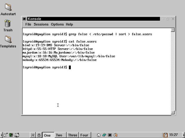 A Konsole terminal window showing examples of redirection